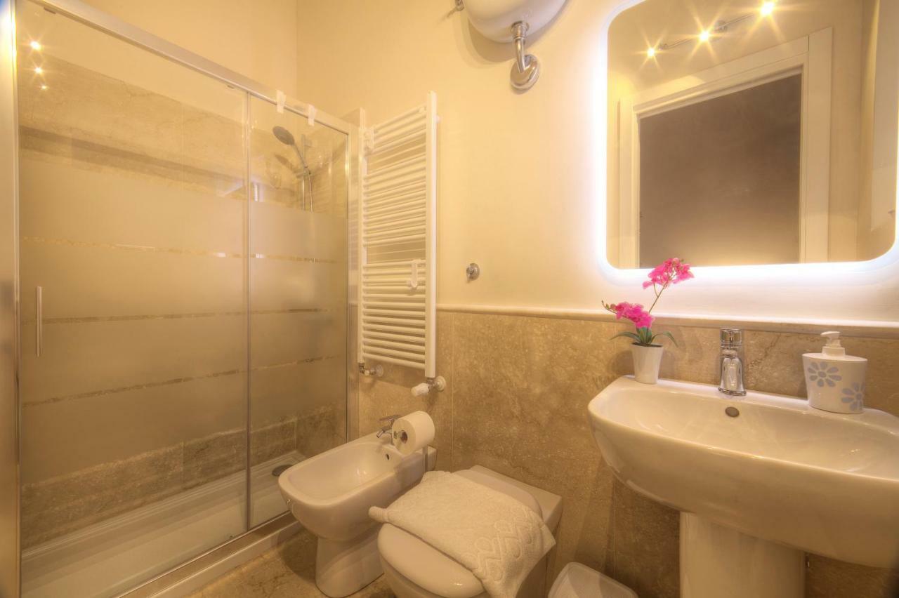 Duomo Luxury Apartment "Palazzo Del Re" Firenze Eksteriør bilde